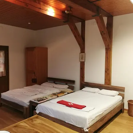 Simple 36m2 In The Center Of Private Parking Small Bathroom Burgdorf