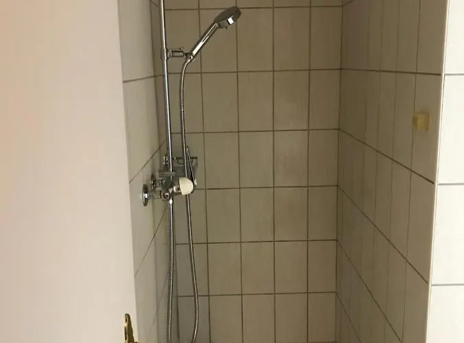 Simple 36m2 In The Center Of Private Parking Small Bathroom 公寓 *