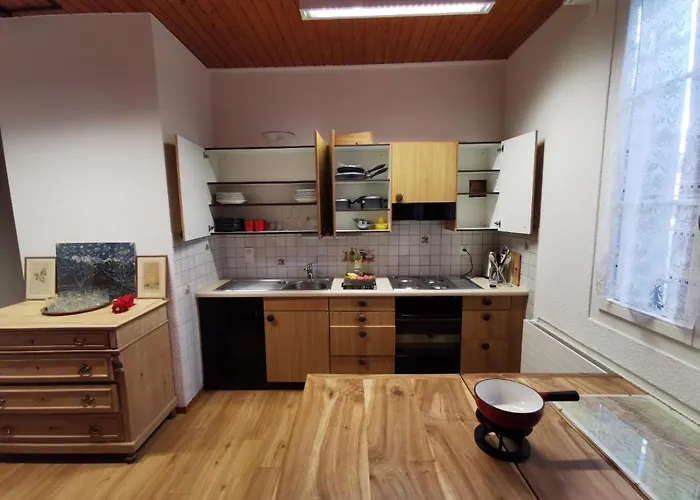 Simple 36m2 In The Center Of Private Parking Small Bathroom 公寓